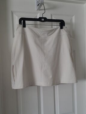 Athleta A-Line Skort Large
